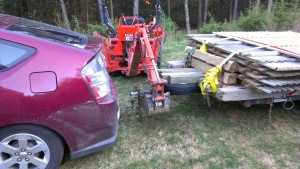 The trailer is an easy lift for the tractor